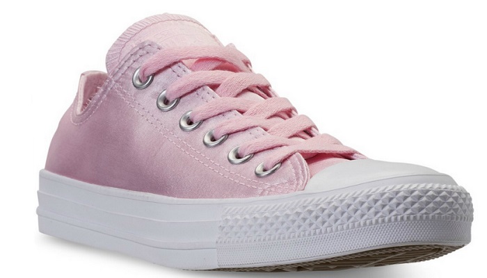 Converse Casual Sneakers Mujer a solo $29.98 Macy's | Cuponeandote