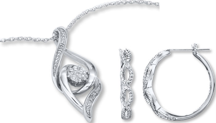Collar de Diamantes de Plata Esterlina o Pantallas solo $24.99 en KAY