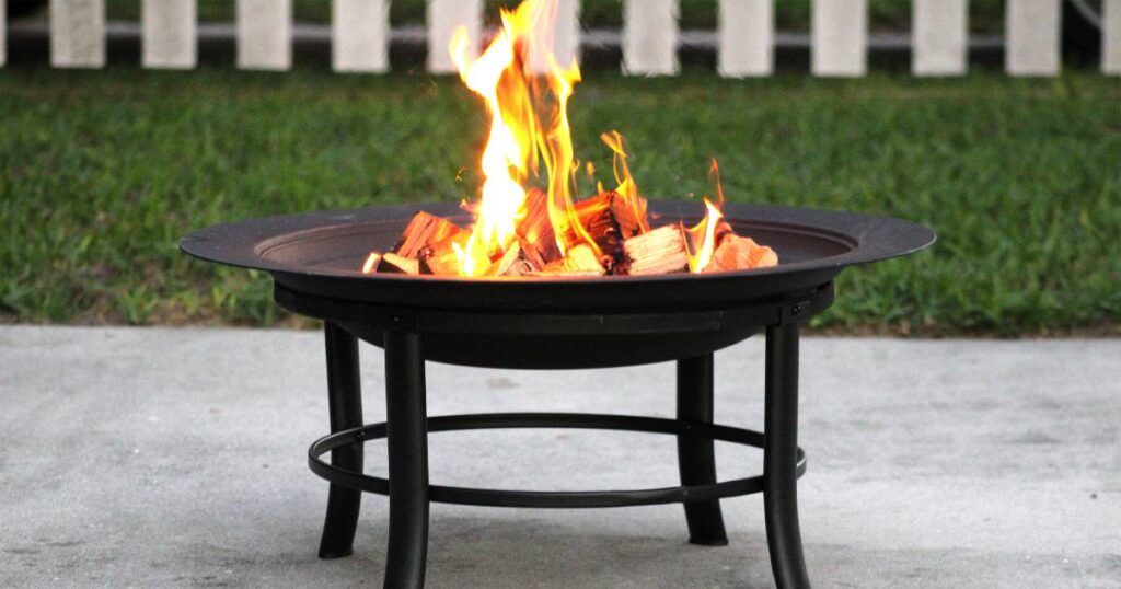Mainstays 28-Inch Fire Pit