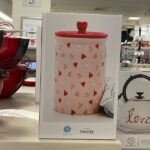 Martha Stewart Heart Treat Jar SOLO $13.93 en Macy’s (Reg $40)