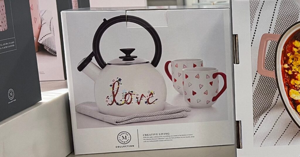 Love Tea Kettle & Mug Set